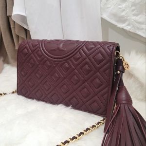 Tory Burch Fleming Chain Wallet Crossbody